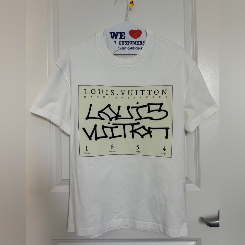 Louis Vuitton Men’s Signature Print T-Shirt